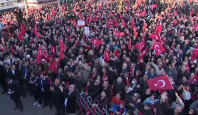 Özgür Özel: Murat Kurum’un İstanbul’un Felaketi Olmasına İzin Vermeyeceğiz