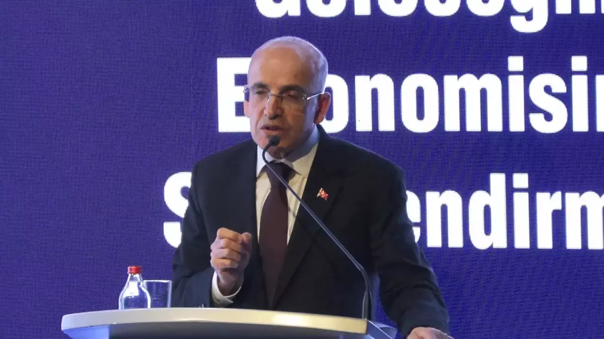 Bakan Şimşek: ‘Kur Hedefimiz Yok, 110 Milyar Dolar Döviz Aldık’