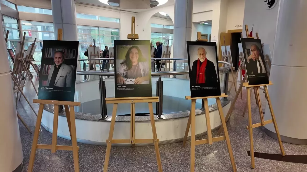 Bornova’da ‘Edebiyatımızın Yüzleri’ Sergisi Açıldı