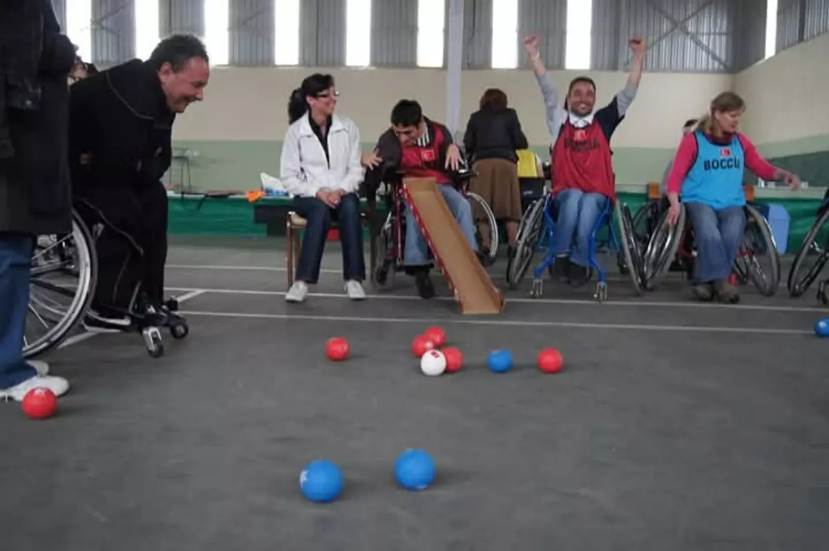 Engelli Sporcu Evren Mutlu’nun Başarı Hikayesi