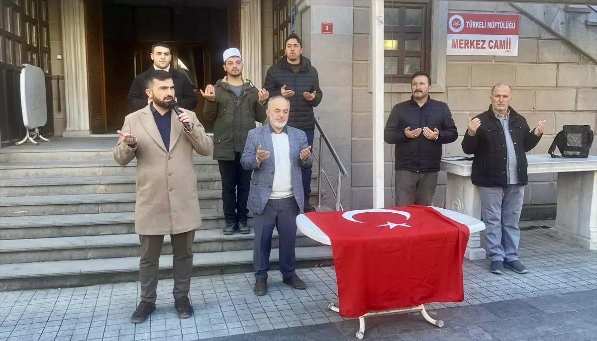 Türkeli’de Umreye Uğurlama Töreni