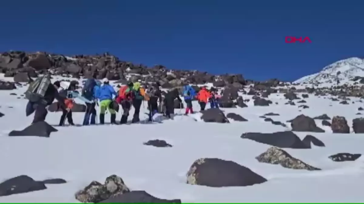 Ağrı Dağı Kış Tırmanışı Başladı